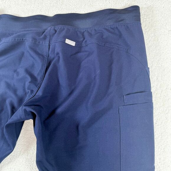 Figs Kade Cargo Scrub Pants Navy Blue FIONx Fabric Tie Waist - US Women’s 2XL/Pe - Picture 6 of 12